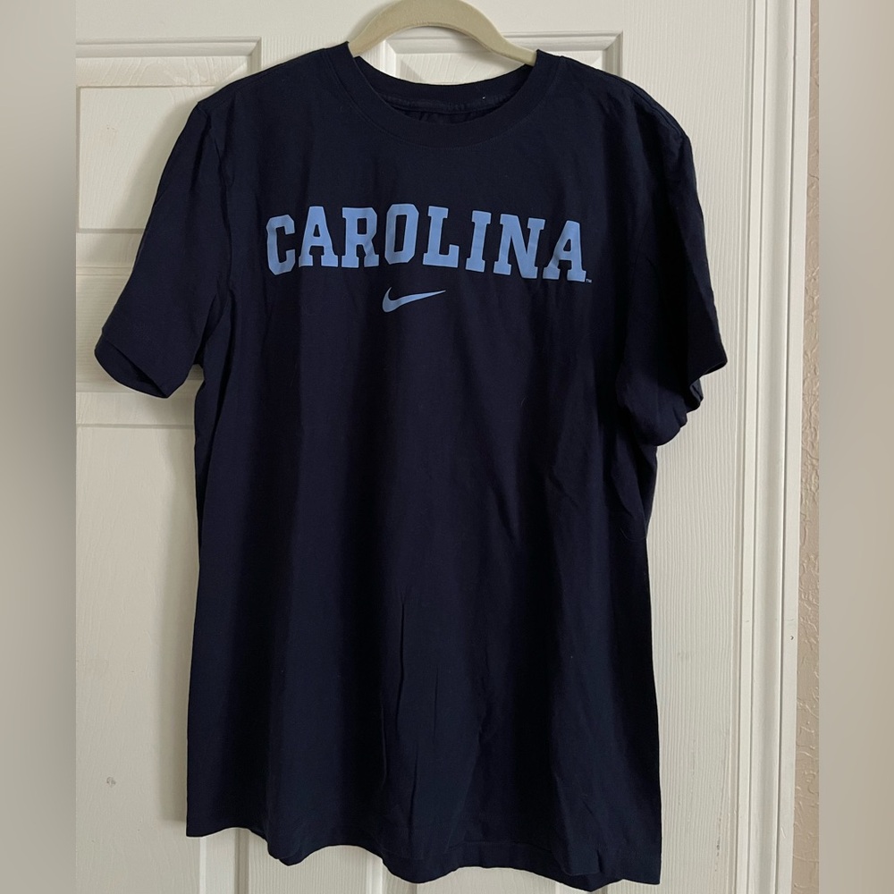 Nike Carolina Tee